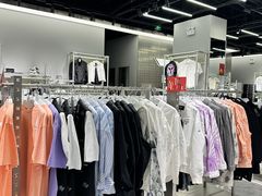 -百联奥特莱斯广场(武汉盘龙店)