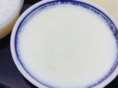 冻双皮奶-百花传统甜品店(原址店)