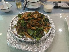 -马尔龙新疆饭店·清真(瑞景店)