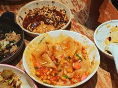 -怪噜范·老贵阳街头名小吃(鸿通城店)