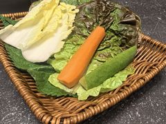 -草家酱蟹炭火烤肉店(珲春南路二店)