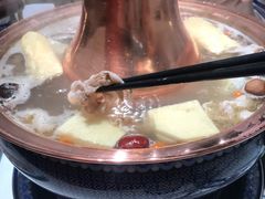 -一只羊·铜锅涮羊肉烧烤