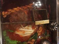 -百年川椒重庆老火锅(光谷店)
