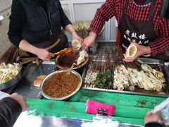 -老鼓楼麻辣烫夹馍