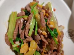 -江渔儿酸菜鱼·拔草餐厅(虎门君乐汇店)
