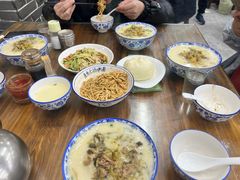 -雪琴面馆富安特色鱼汤面(城中花园店)