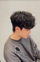 -尤司男士国潮理发馆