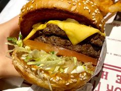 -The Habit Burger Grill 哈比特汉堡(复兴soho店)