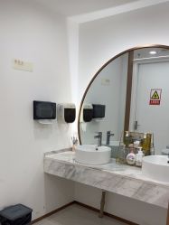 -至简医疗美容·医生集团