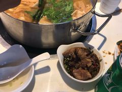 -牛记皇鲜牛肉火锅(环球度假区梨园店)