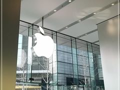 -Apple零售店(华贸购物中心店)