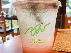 -Chom Cafe and Restaurant