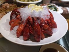 -茸梅路右拐龙虾-农家菜(松江店)