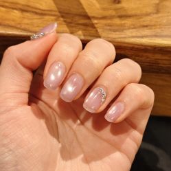 -兮奈ネイル美甲美睫·皮肤管理