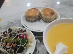 -尹记门钉肉饼(丰台站店)