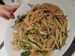 -关东小磨东北菜(漕河泾印象城店)