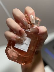 -UGIRL有个美甲