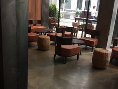 大堂-星巴克臻选(广州高德置地秋广场店)