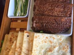 招牌烙饼卷带鱼-北平食府·北京烤鸭(北京西站六里桥店)