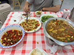 -三只鸟本地特色菜馆(上饶总店)