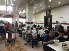 大堂-花溪王记牛肉粉(四季花溪商场店)