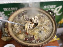 -威邵鸡煲(西华路总店)