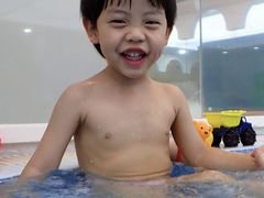 -龙格亲子游泳·水育早教运动中心(龙湾天街店)