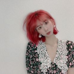 -BULB STUDIO 巴柏明星发型工作室