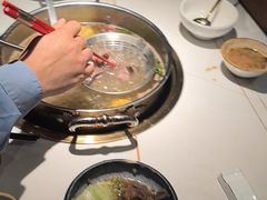 -牛人日志·鲜牛肉骨汤火锅(万科里瑧店)