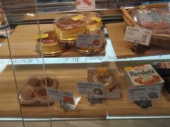 -巴黎贝甜(昆城广场店)