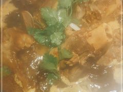 -运气牛自助酱大骨火锅(南京东路店)