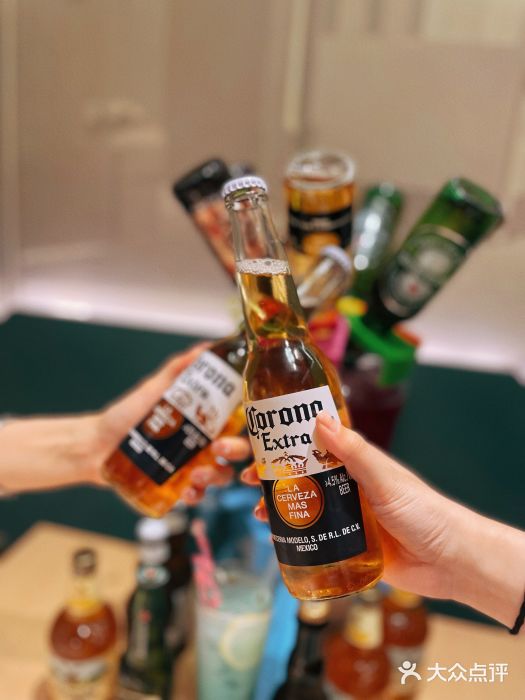 街角等你.大连海鲜烧烤.经典铁板海鲜串(西安路店)图片