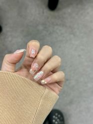 -芊屿芊浔美甲
