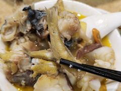 -陈大锅·岳阳鱼馆·地道岳阳菜(美食街店)