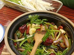 -沙胆彪炭炉牛杂煲(上海日月光广场店)