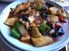 -天乐农家鱼头王(天目湖店)
