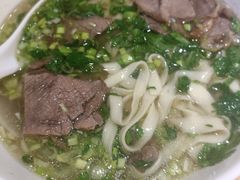 -嘻小北·兰州清汤牛肉面(太平洋森活天地店)