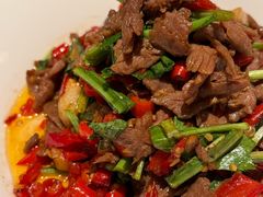 芫茜摔打鲜牛肉-桂满陇·海市蜃楼·黑金(国金店)