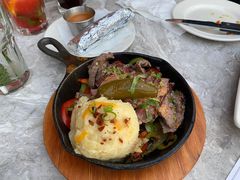 -Chili's Cafe&Bar奇利斯(滨江店)