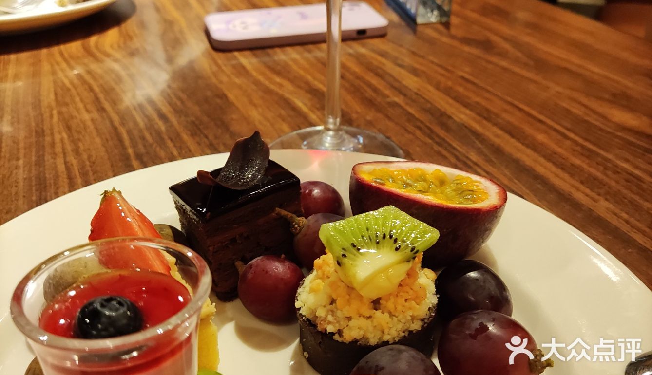 三亚香格里拉度假酒店｜Kon Tiki餐厅