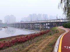 -洛浦公园