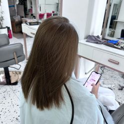 -木子造型S A L O N烫染·造型·理发