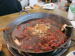 -黄潇洒老火锅(九眼桥宏济巷店)