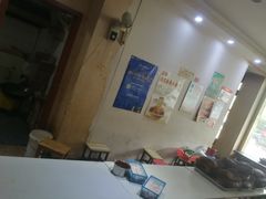 -小龙大肉面馆