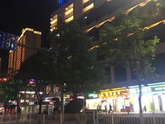 -昆百大泰业城