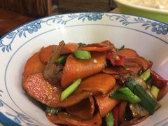-钟掌勺忘不了地道湘菜(新天地假日广场店)