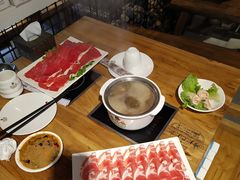 -珍巴奴毛肚牛肉小火锅(四惠店)