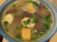 金陵鸭血粉丝汤-弄堂小笼包(西青中北永旺购物中心店)