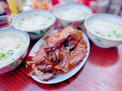 -香辉食馆(新兴路店)