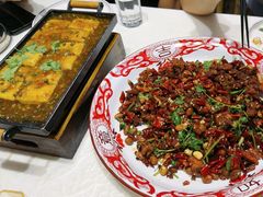 -辣小妮de川菜馆(红旗Mall店)